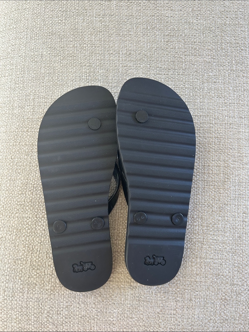 Coach flip flops - Picture 2 of 3